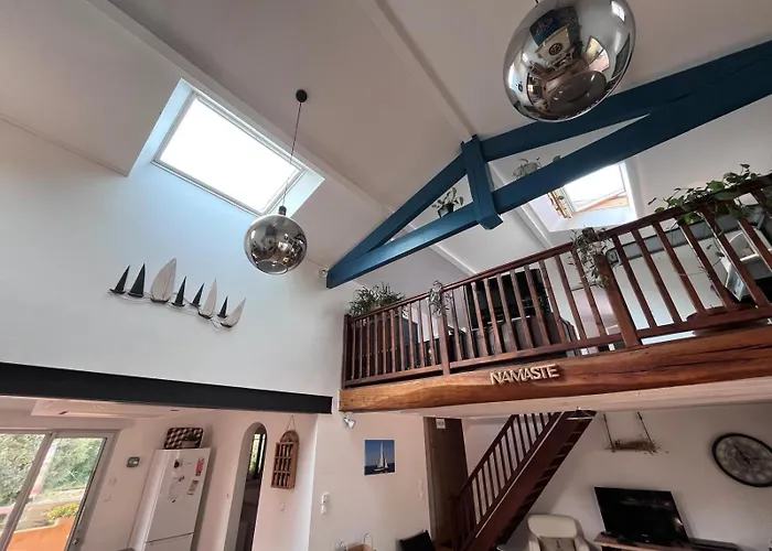 Taky - Sur - Max 11 Pers *